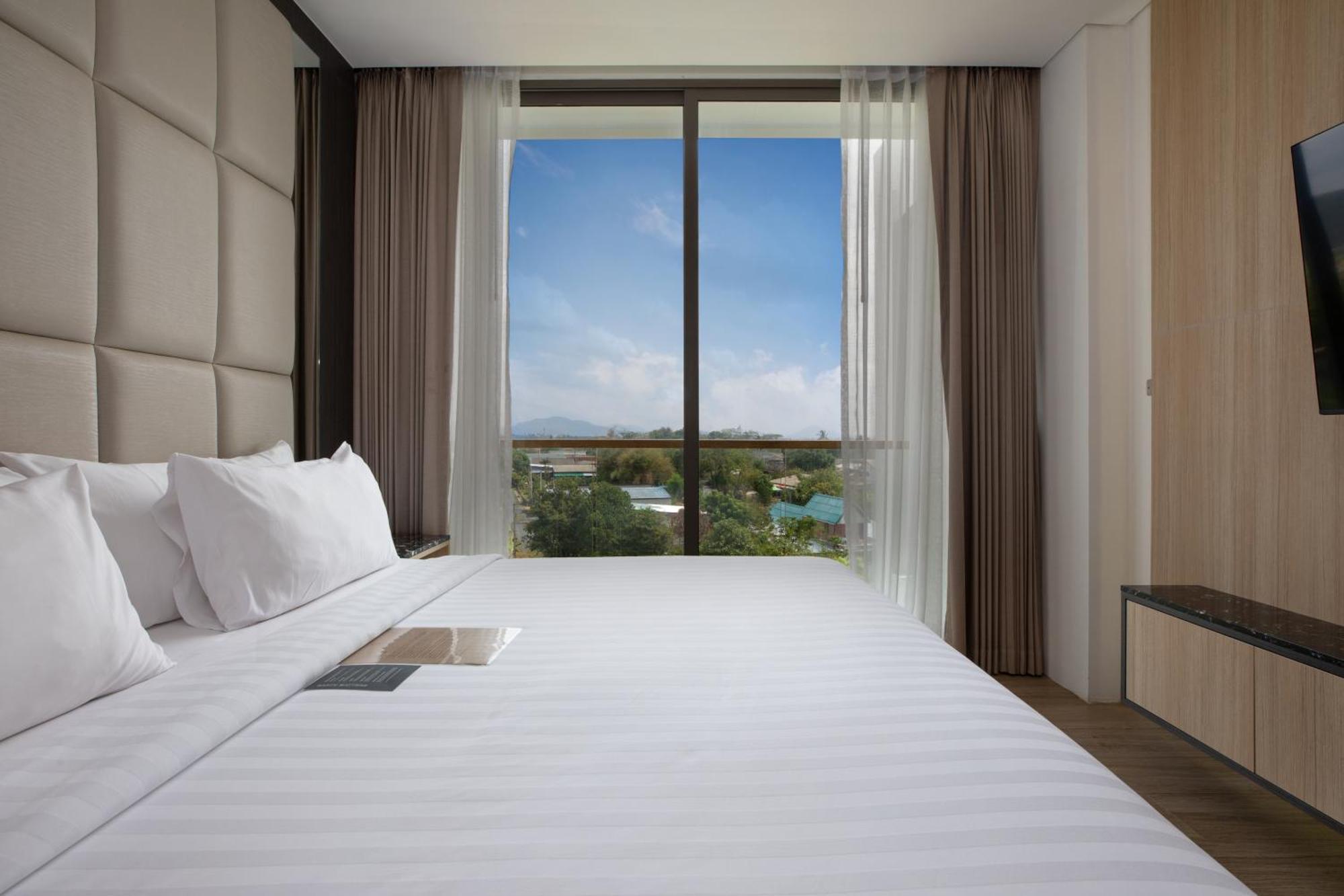 Elite Atoll Serviced Apartments Phuket Rawai Zewnętrze zdjęcie
